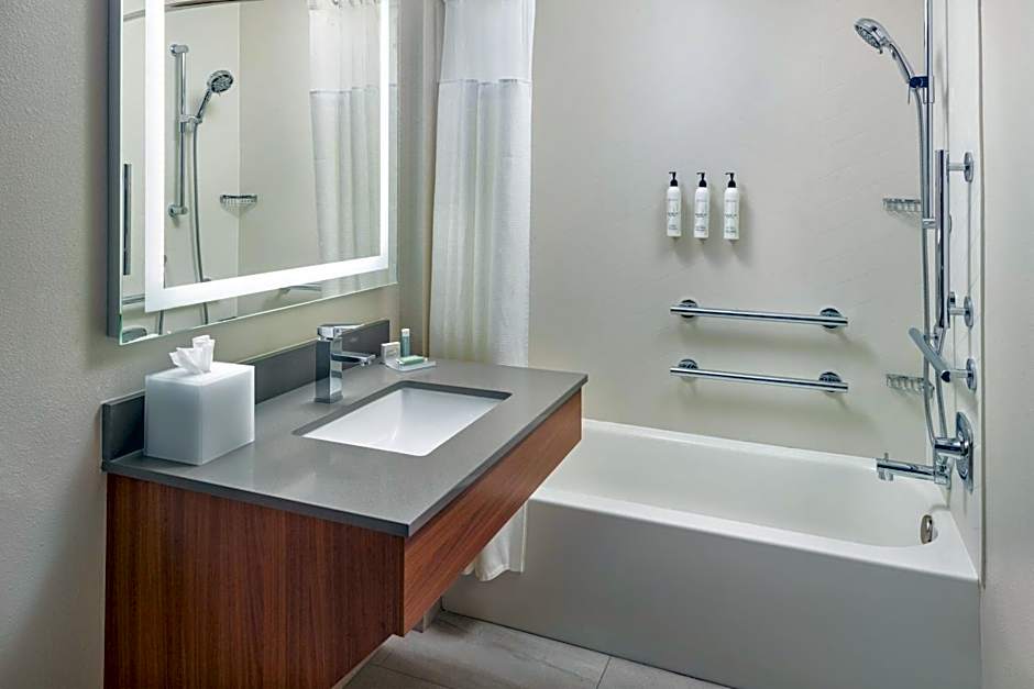 Fairfield Inn & Suites by Marriott Atlanta McDonough