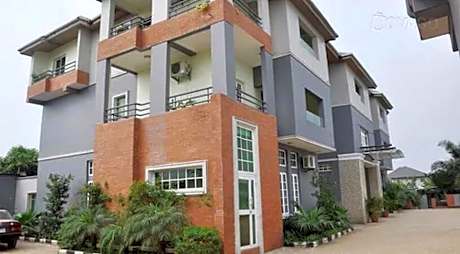 Denami Suites and Luxury Apartment