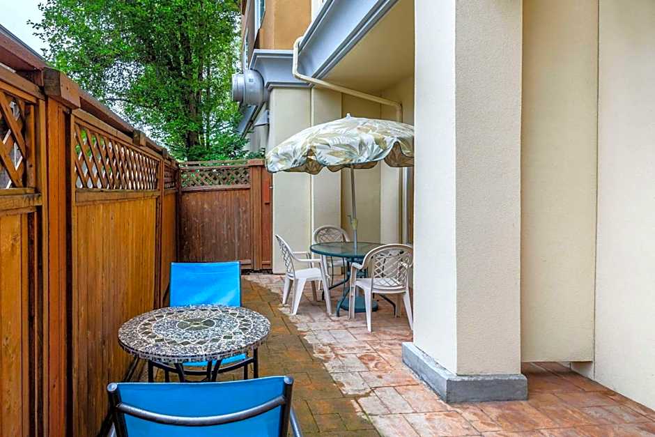 La Quinta Inn & Suites by Wyndham Vancouver