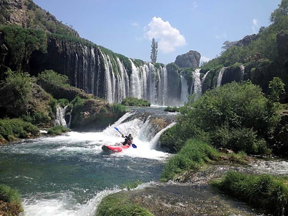 Micanovi Dvori Mobile Home Village Zrmanja