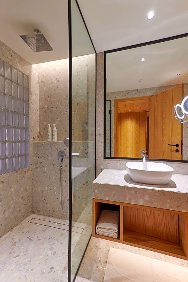 The Dukes Retreat Resort