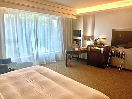 Queen Room - Disability Access