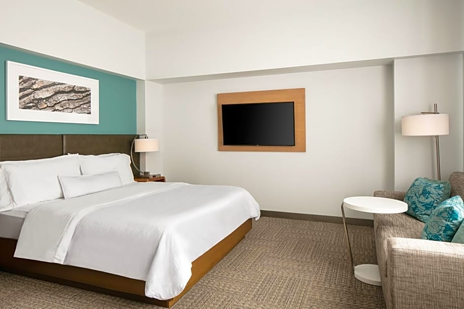 Element Omaha Midtown Crossing