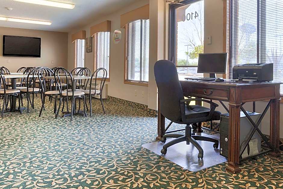 Super 8 by Wyndham Sioux Falls/41st Street
