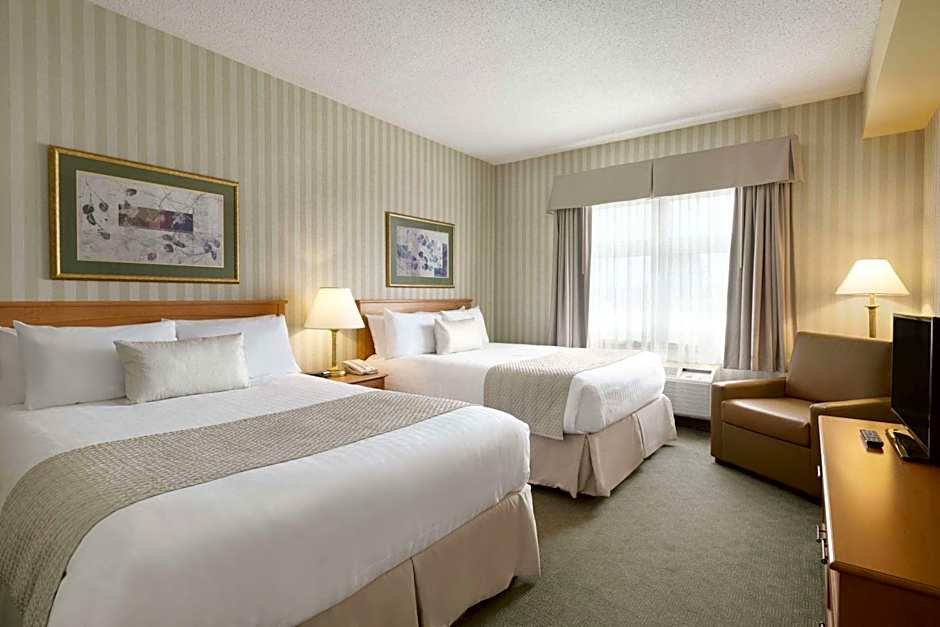 Days Inn by Wyndham Orillia