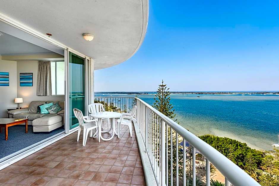 Crystal Bay On The Broadwater