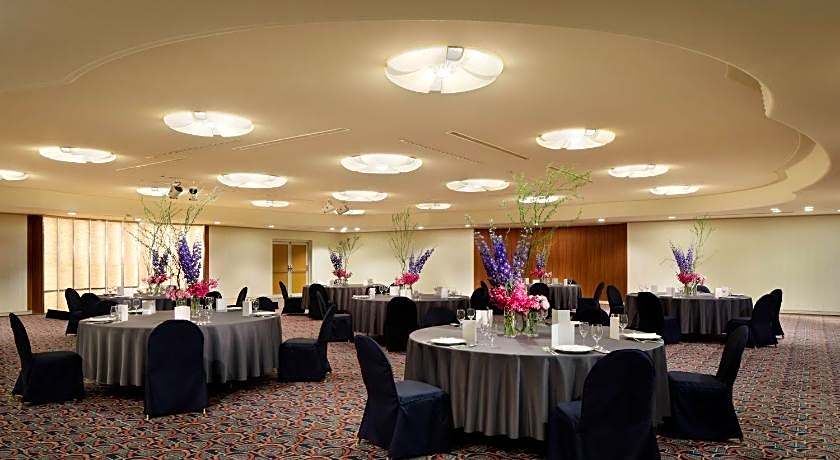 The Prince Kyoto Takaragaike, Autograph Collection