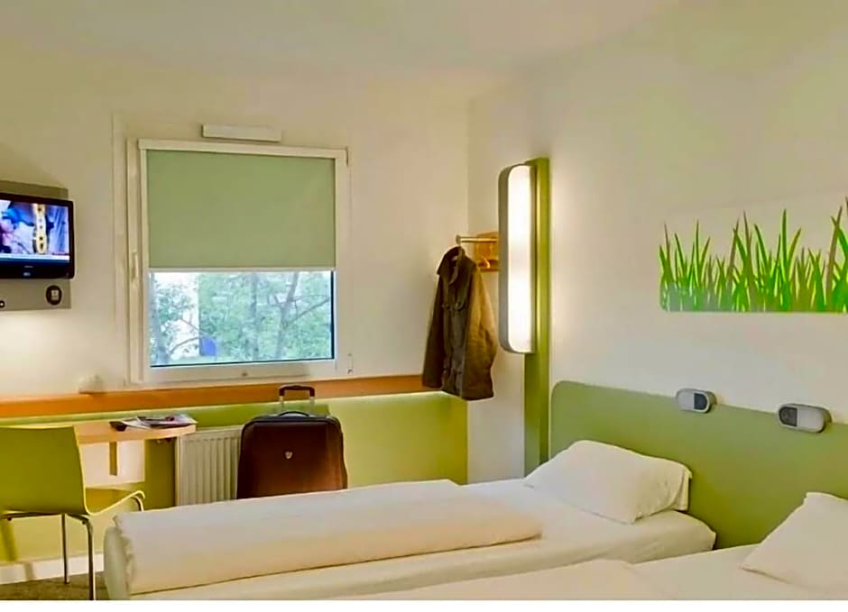 Cambridge Hotel Bradford Central