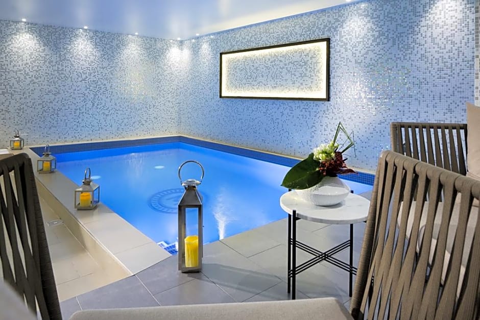 Les Matins de Paris & Spa