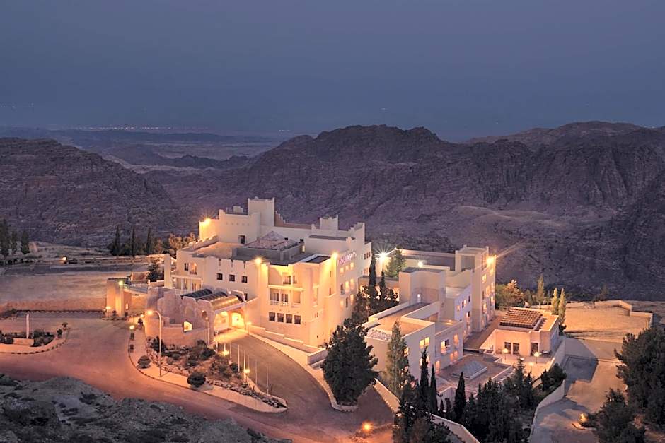 Grand Mercure Petra