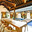 Apple Villa and Studio Seminyak