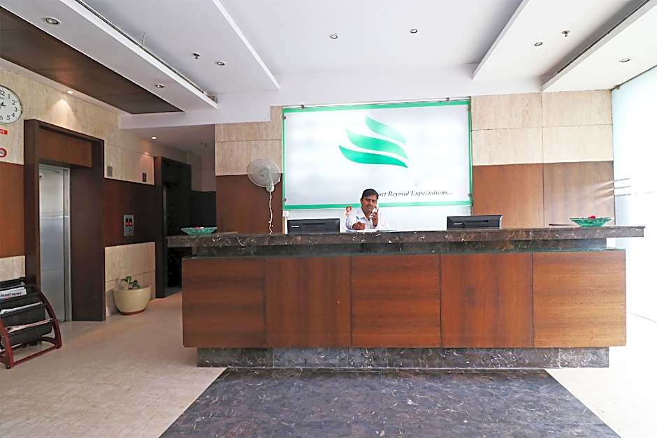 Hotel Joy Inn & Suites