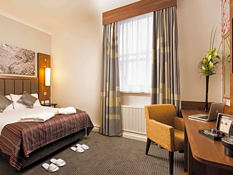 Superior Room With 1 Double Bed