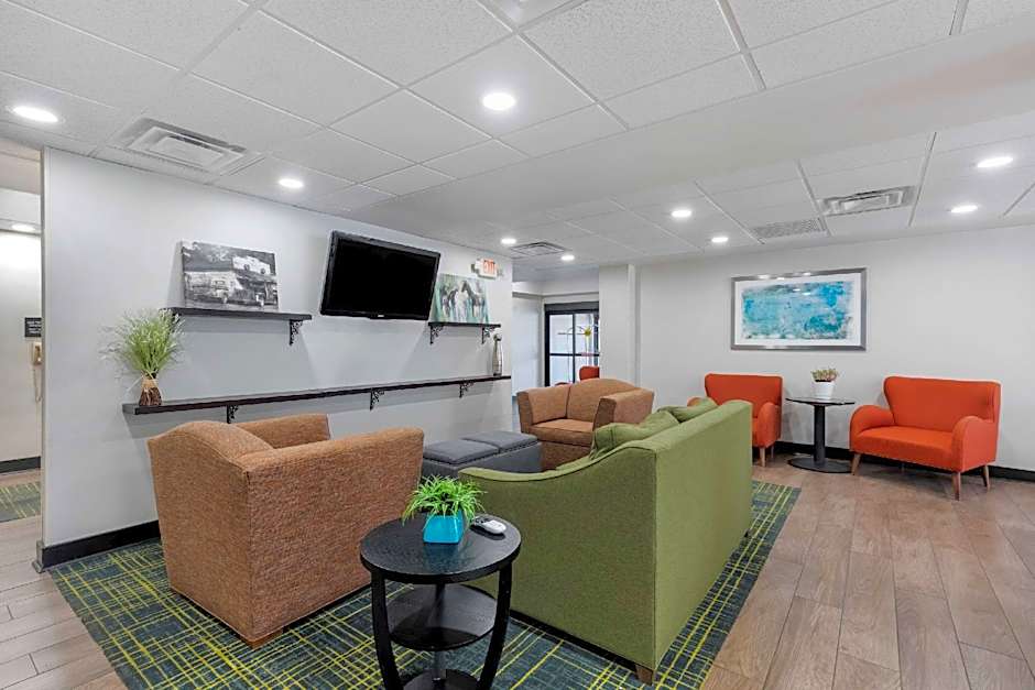 Comfort Inn Sherman - Denison Area