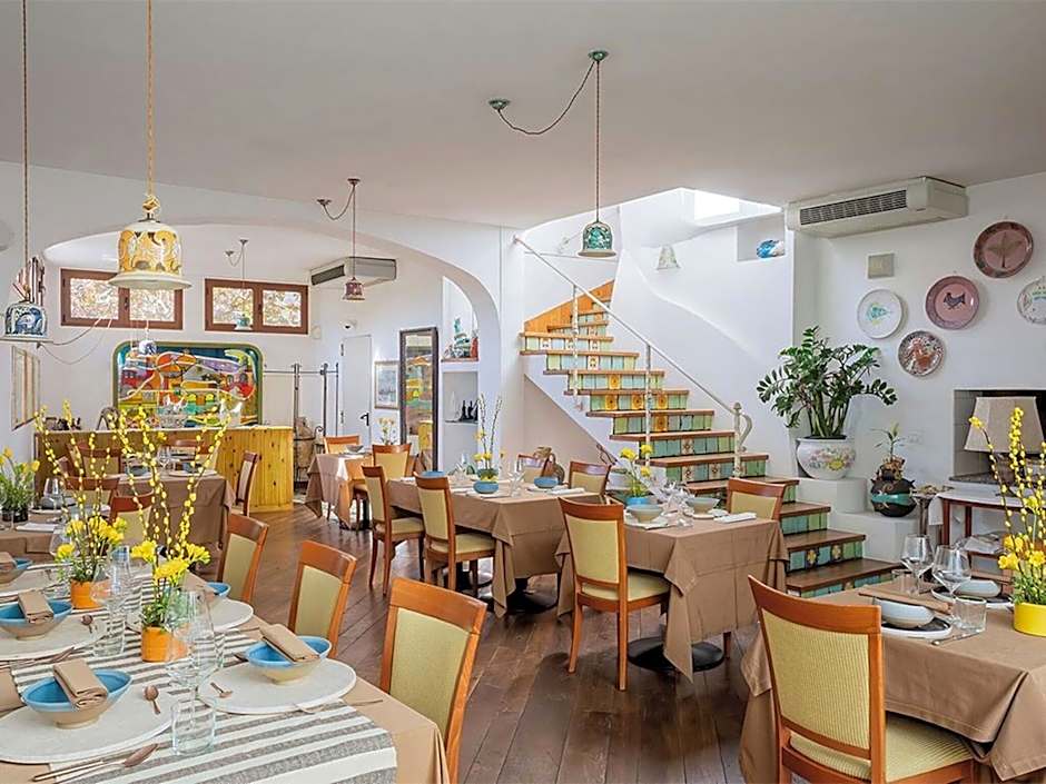 Hotel Ristorante Su Barchile