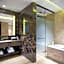 Renaissance Shenyang West Hotel