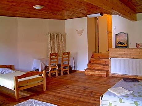 Comfort Quadruple Room