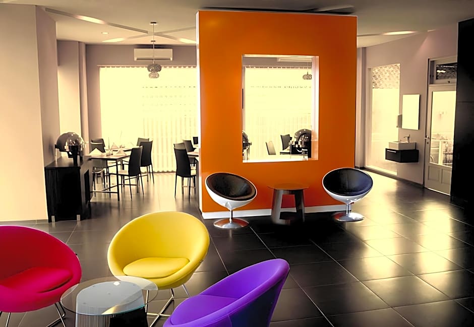 Pose In Hotel Yogyakarta