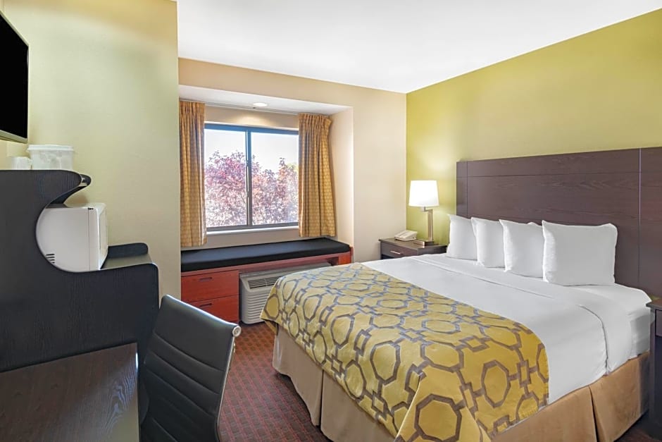 Baymont by Wyndham Farmington