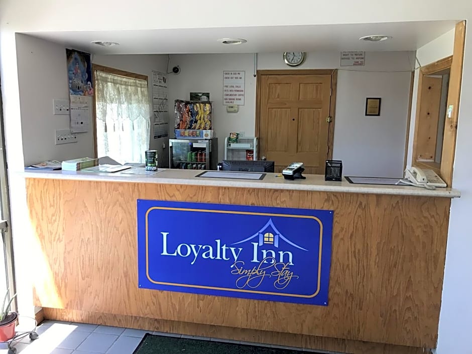 Loyalty Inn Maryville