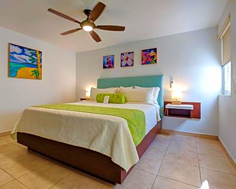 One Bedroom Sea View Suite