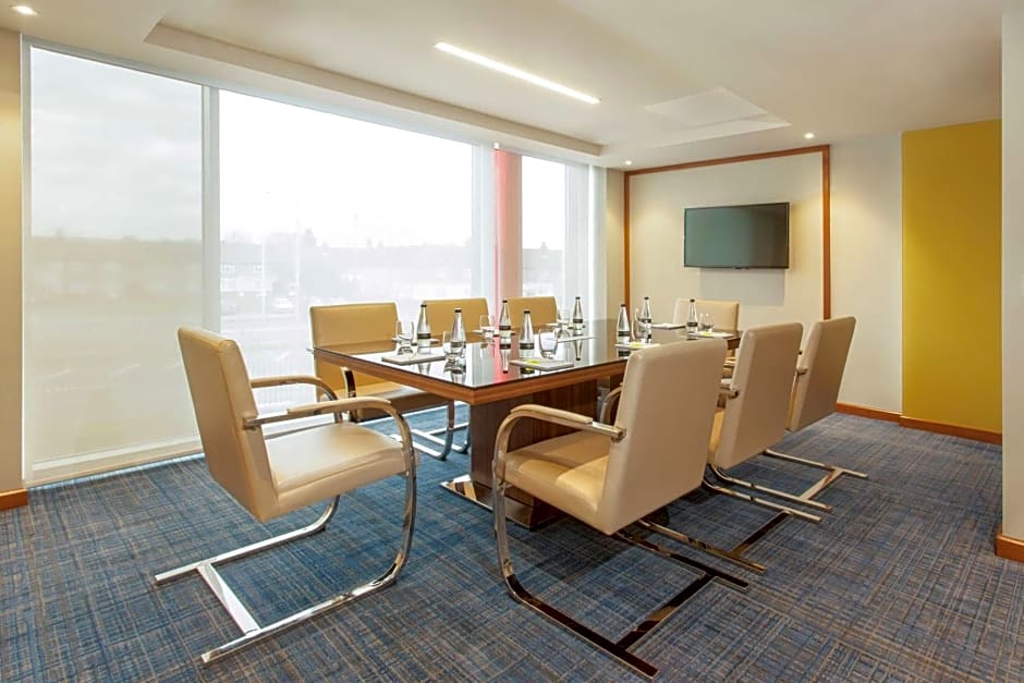 Hyatt Place West London Hayes