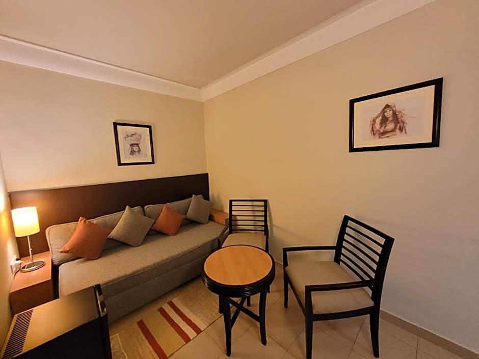 Hotel Tiba