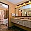 Best Western Plus Kelly Inn And Suites