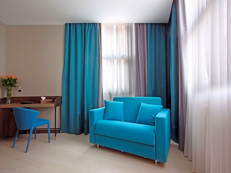 The Hive Hotel