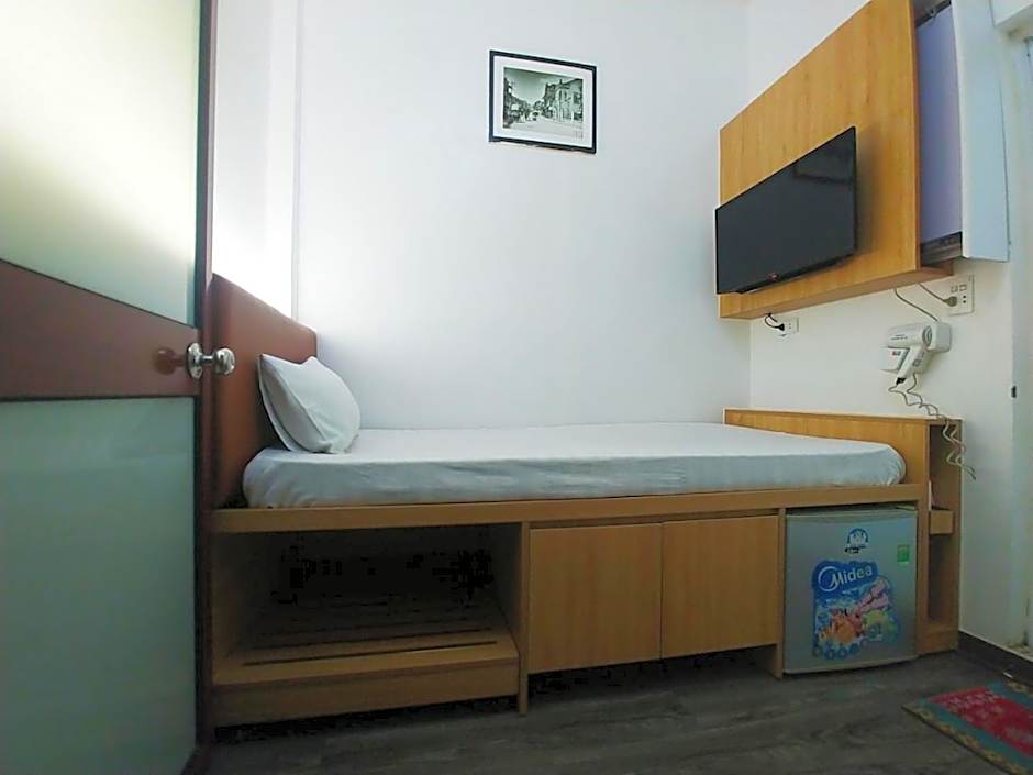 Hanoi Discovery Hotel