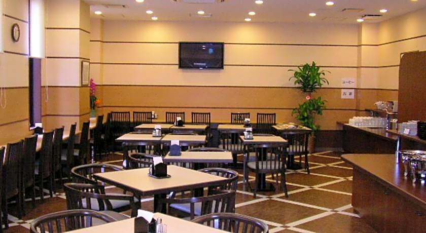 Hotel Route-Inn Oitaekimae