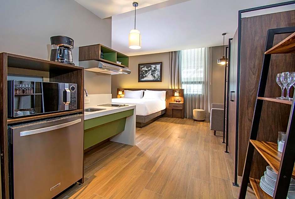 Staybridge Suites Guadalajara Novena By IHG