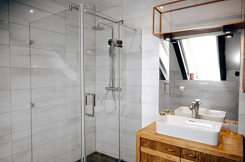 Nestville Apartments