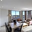 Oaks Adelaide Horizons Suites