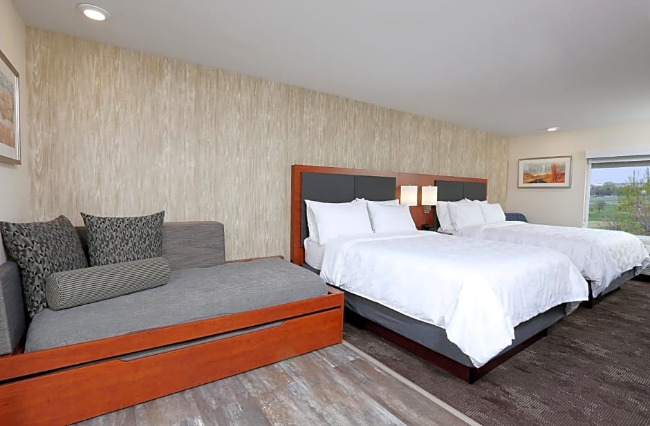 Holiday Inn Hotel & Suites Sioux Falls - Airport