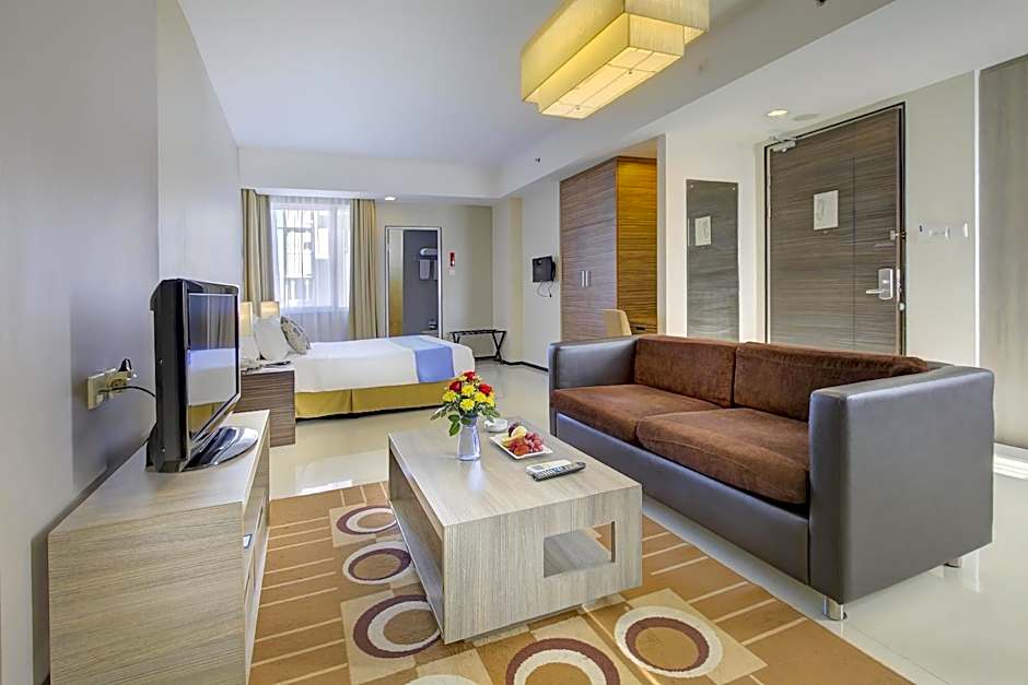 Golden Tulip Balikpapan Hotel & Suites