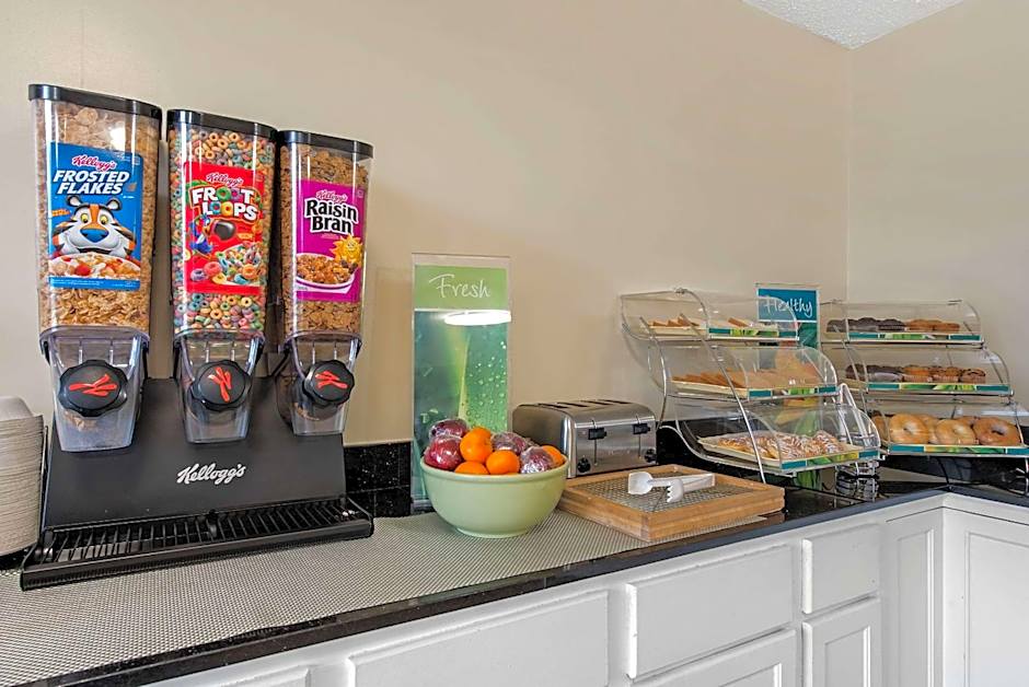 Quality Inn & Suites Lafayette I-65