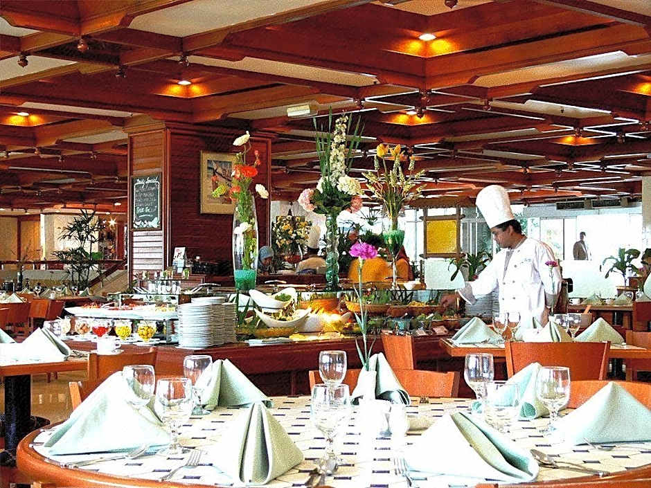 Primula Beach Hotel