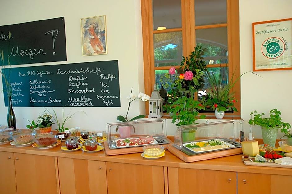 ad vineas Gästehaus Nikolaihof-Hotel Garni