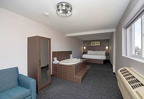 Coast Presidential Suite