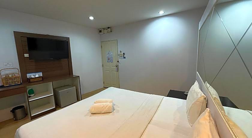 Bed By Cruise@samakkhi-Tivanont