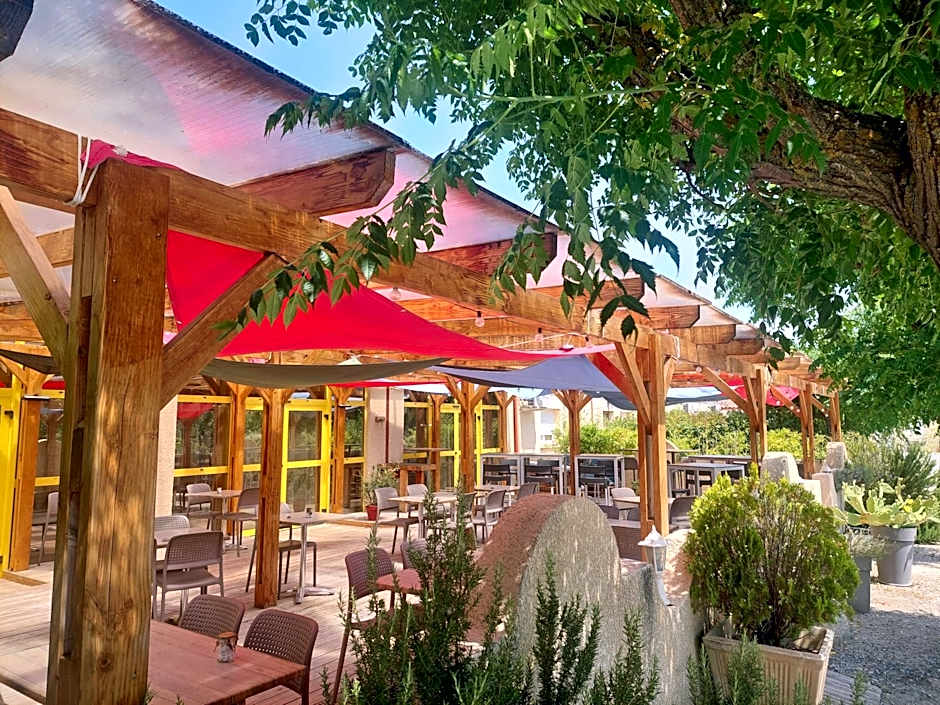 Logis hotel restaurant Le clos saint loup