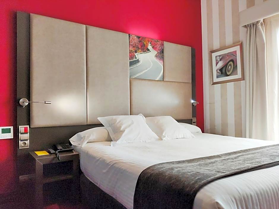 Costa Esmeralda Suites