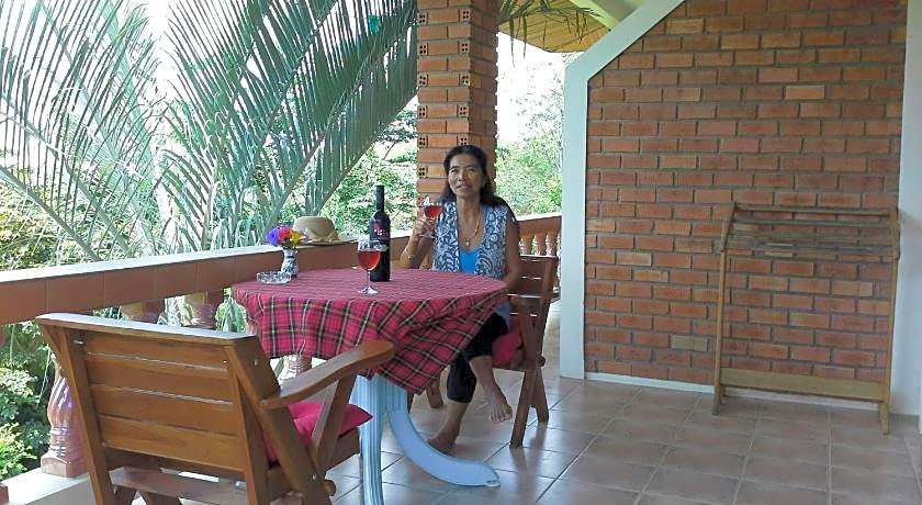 Freedom Estate Serviced Apartments