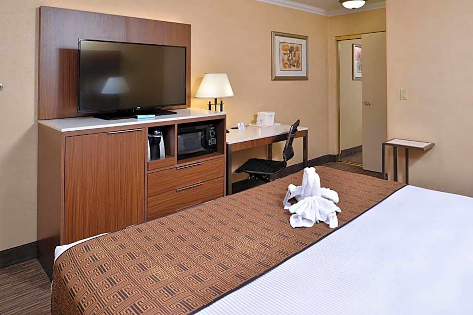 Best Western Hollywood Plaza Inn-Hollywood Walk of Fame Hotel-LA