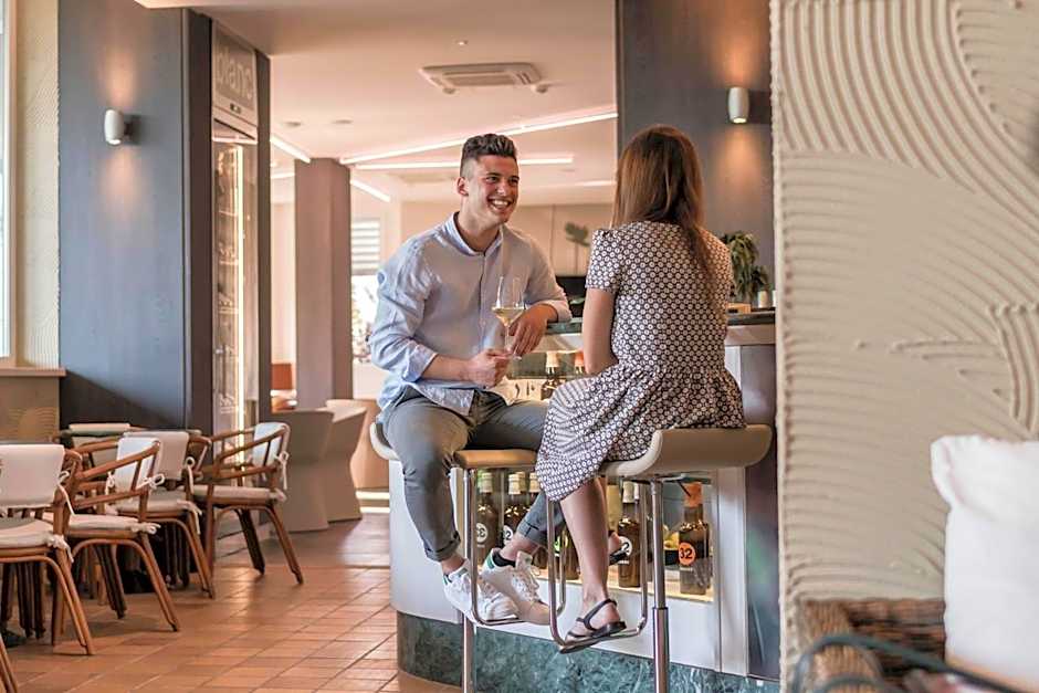 Hotel Ambassador