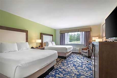 Queen Room with Two Queen Beds - Disability Access