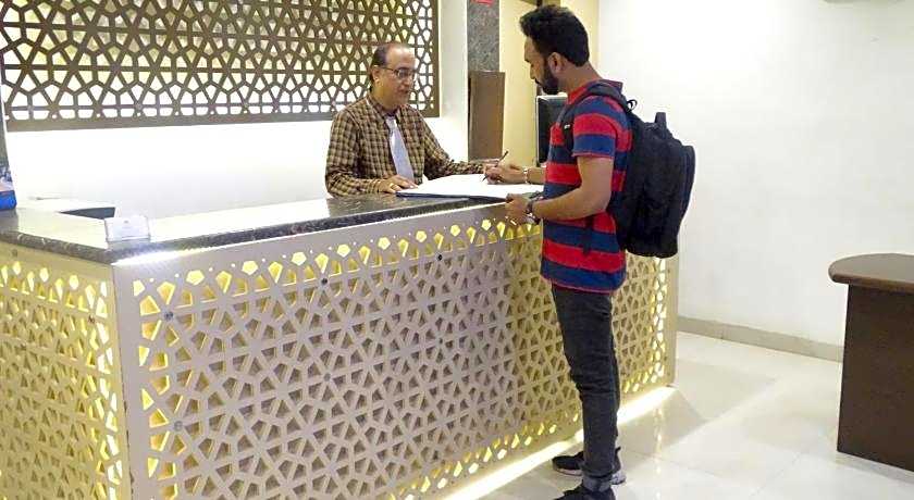 Hotel Sunshine Airport