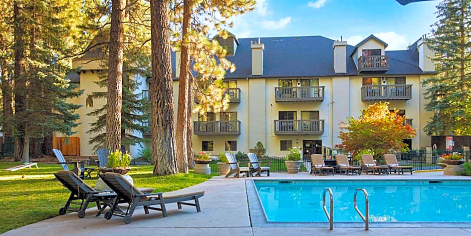 Chateau Big Bear Boutique Hotel, BW Signature Collection