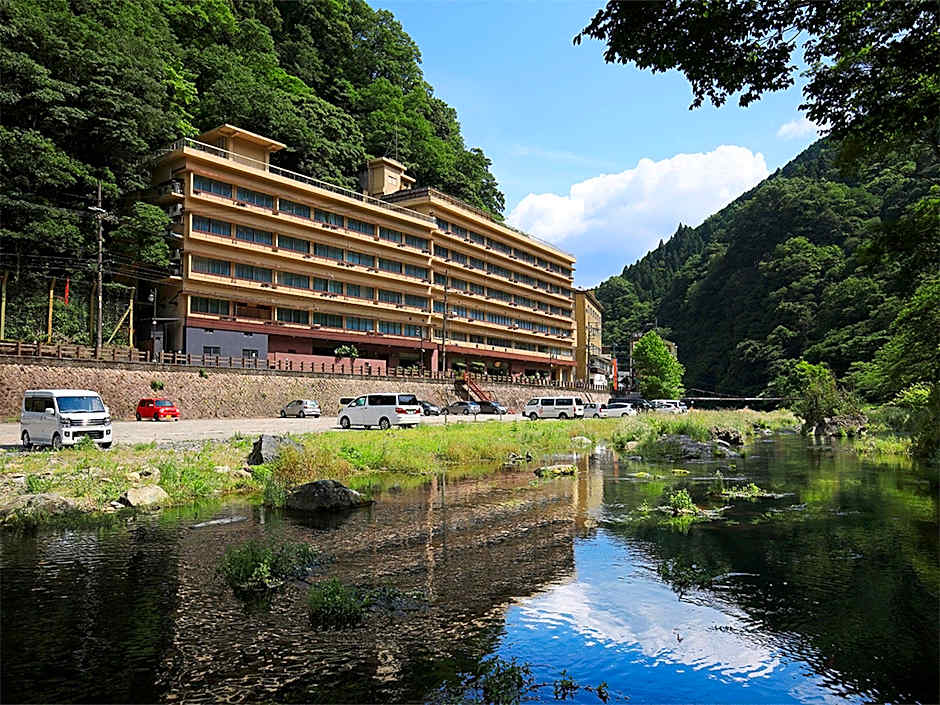 Yubara Kokusai Kanko Hotel Kikunoyu